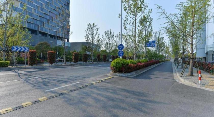 Home Inn Plus Shanghai Pudong Airport Chuansha Branch Exterior photo
